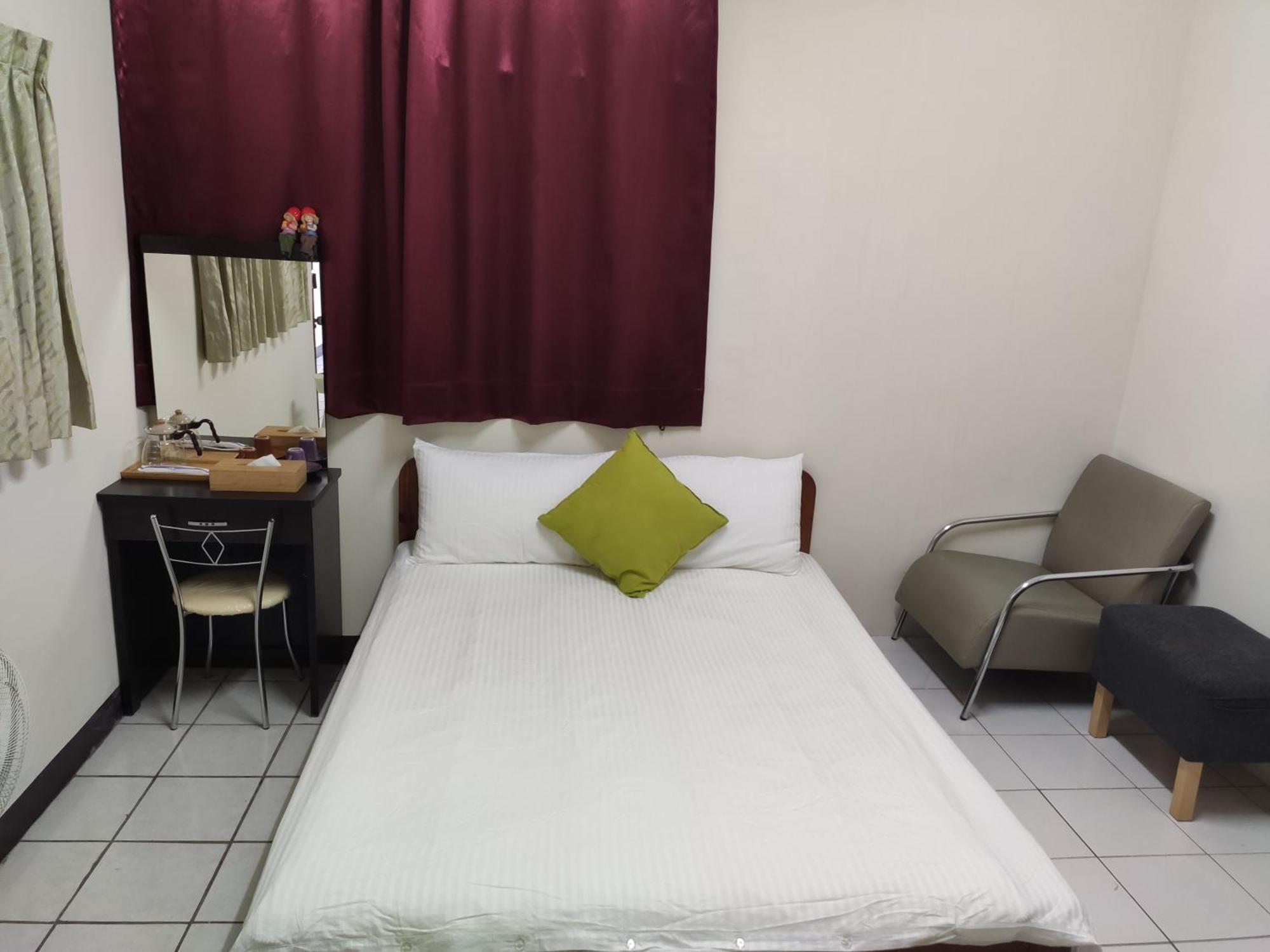 Papa Bear'S Guesthouse Тайджун Стая снимка